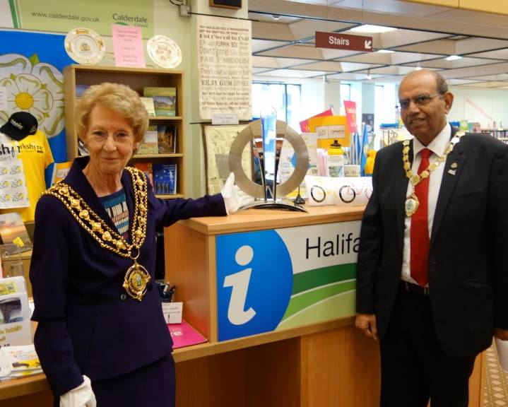 Mayor and Consort with trophy