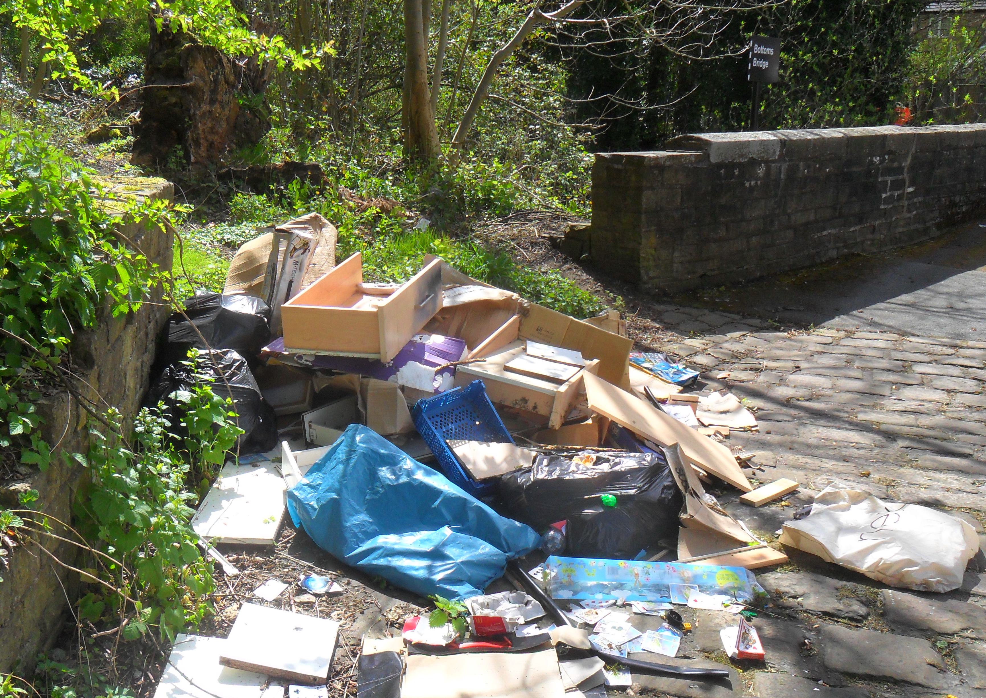 Fly-tipping in Siddal